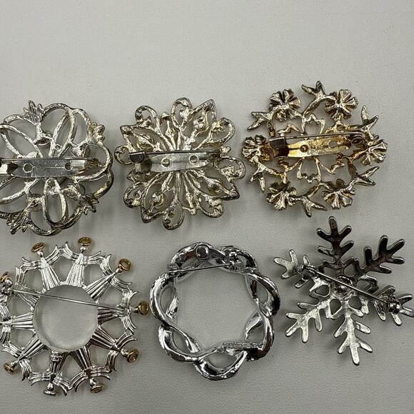 Vintage Brooch Lot Of 6 Avon Gerrys Rhinestone Flowers Snowflake Angel Wreath - Picture 6 of 14